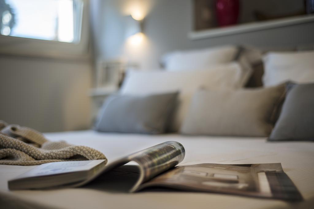 Riviera Carducci Rooms Peschiera del Garda Exterior photo